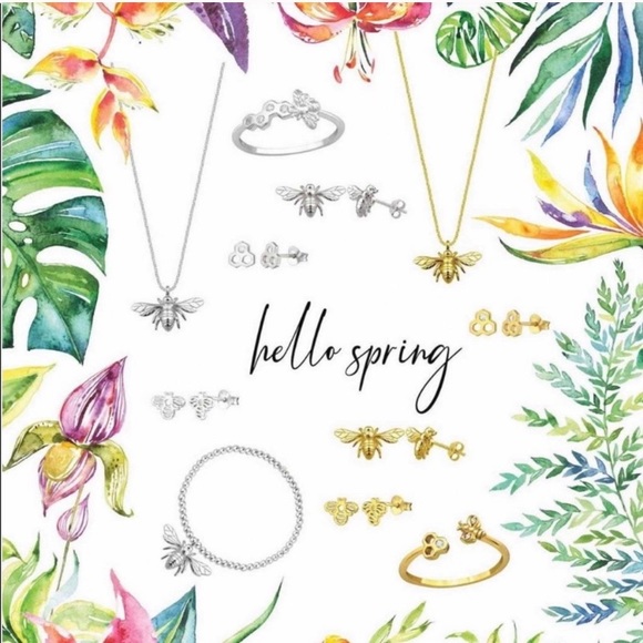 14K Gold Honeycomb Bee Ring - Picture 7 of 8